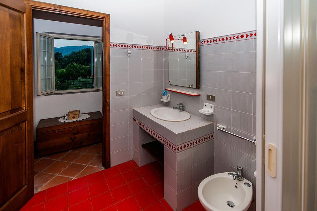Casa Vacanze Etna П'єдімонте-Етнео Номер фото